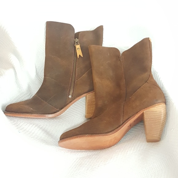 J. SHOES ANTHROPOLOGIE Brown Suede Leather Boots - Picture 1 of 8
